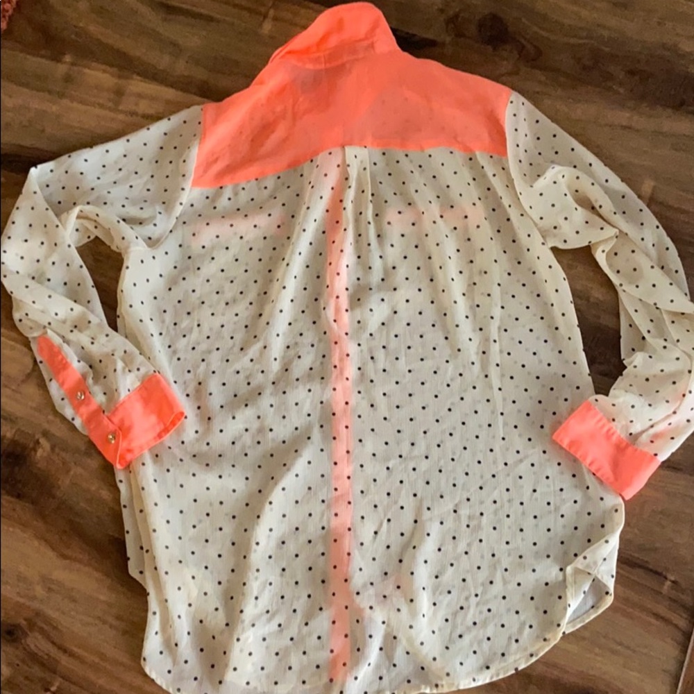 Democracy long sleeve polka dot blouse size large - Picture 14 of 15